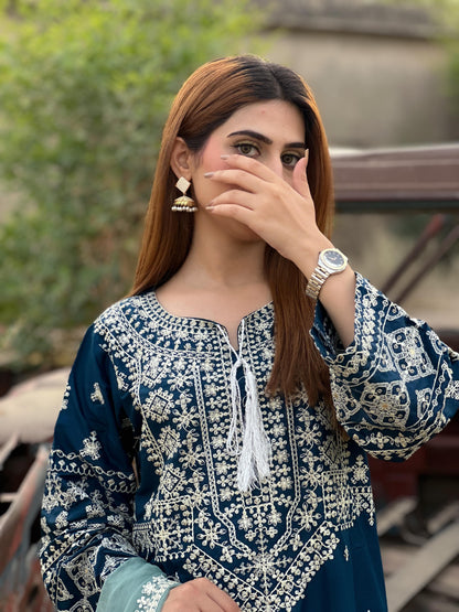 Nayab - Embroidered 3pc Lawn