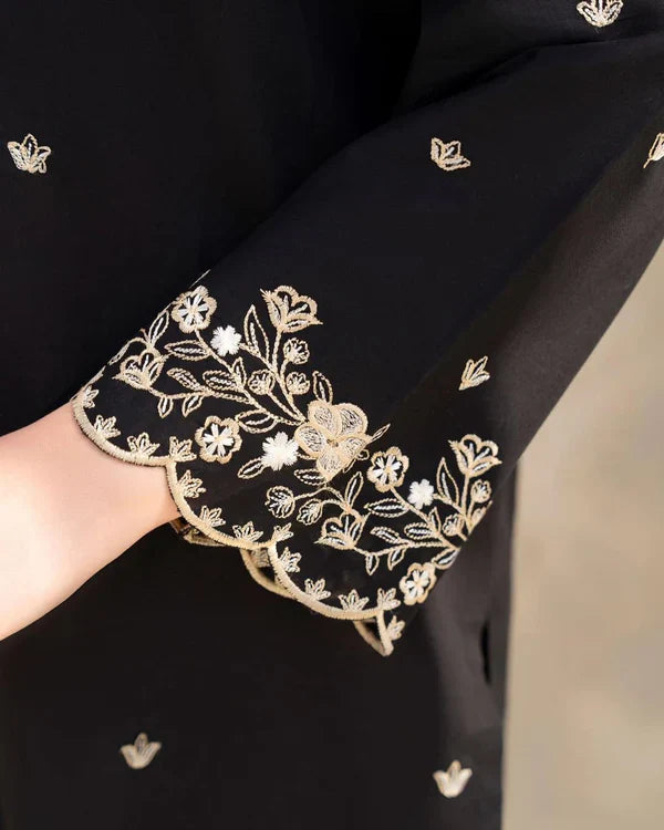 Hijab – Embroidered Black Majesty (Ashura Special)