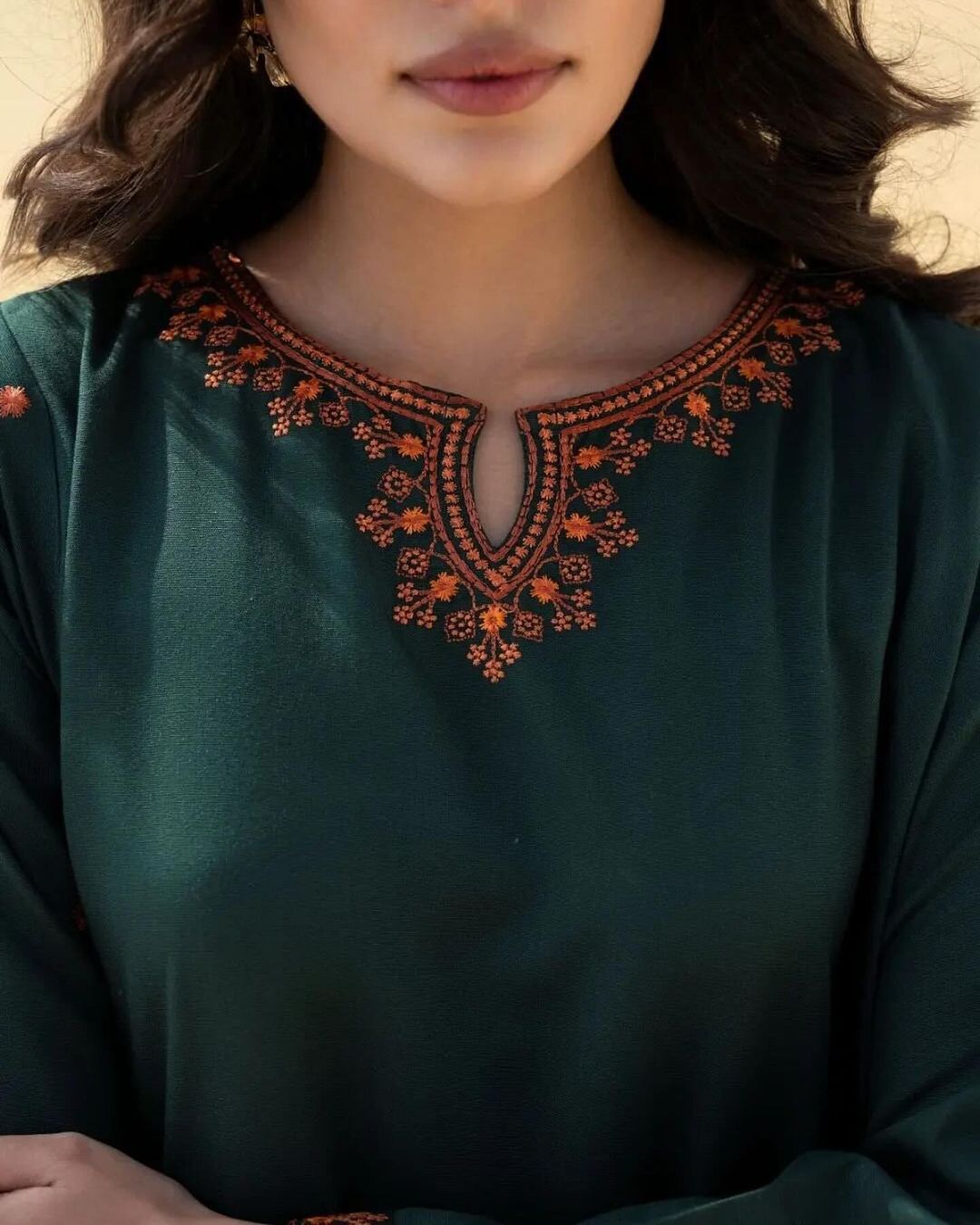 Zoya – Embroidered Long Length 2PC