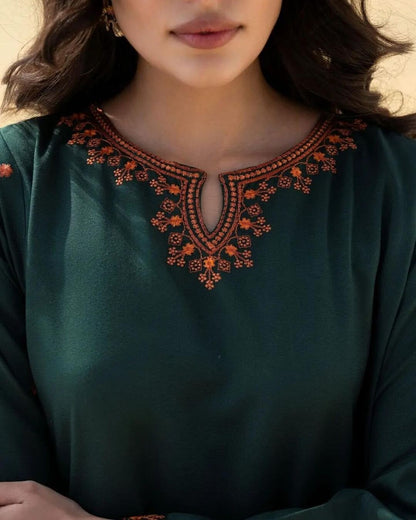 Zoya – Embroidered Long Length 2PC