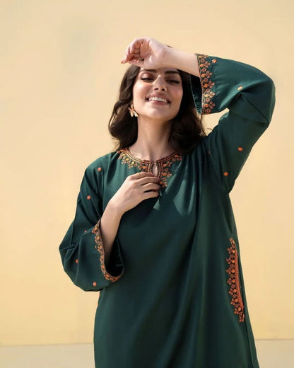Zoya – Embroidered Long Length 2PC