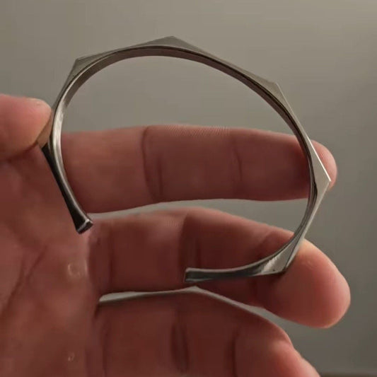HexEdge Cuff – Minimalist Geometric Bracelet
